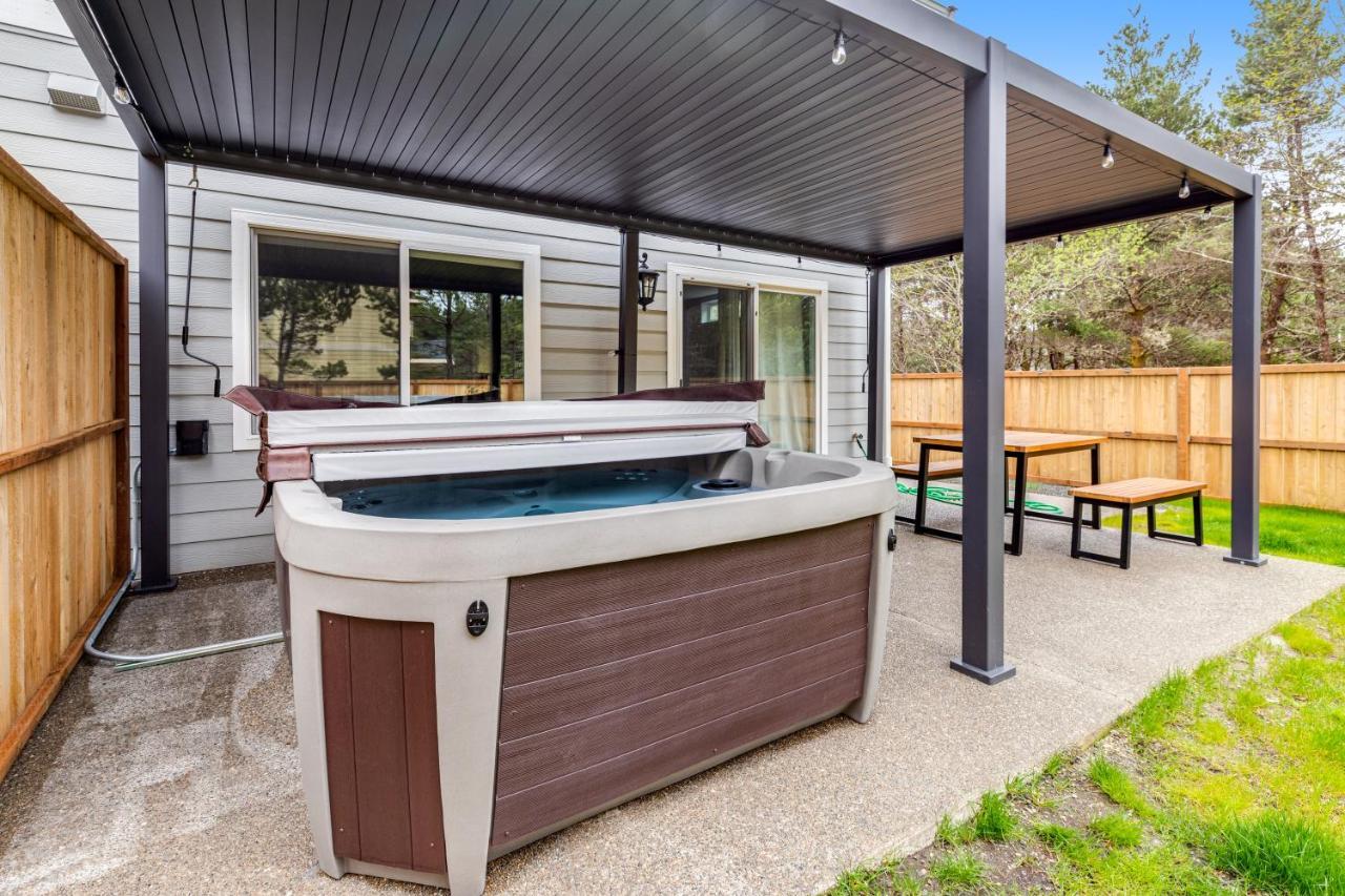 Villa Surfside à Westport Extérieur photo